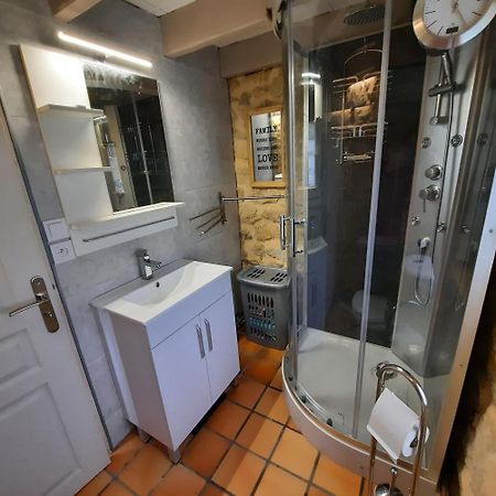 Aux Portes Du Chateau Cottage Intimiste Et Cosy A L'Abri Des Regards Propice A La Detente Rinxent المظهر الخارجي الصورة