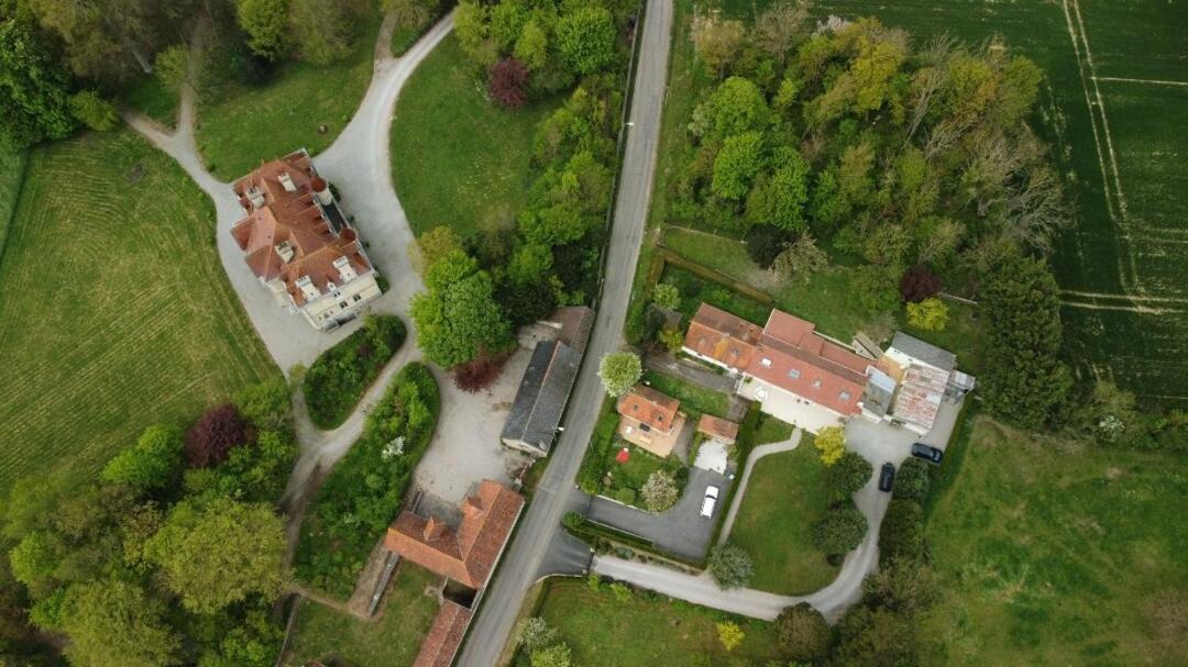 Aux Portes Du Chateau Cottage Intimiste Et Cosy A L'Abri Des Regards Propice A La Detente Rinxent المظهر الخارجي الصورة